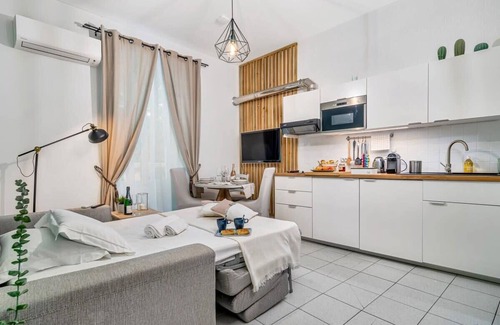 Pertuis Apartment | 🍀 Apartment La Cigale | Les Nids de la Diane