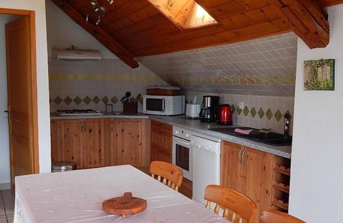 Chateauroux-les-Alpes Apartment | Apartment La Ferme des Ecrins in Embrun - 6 persons, 3 bedrooms