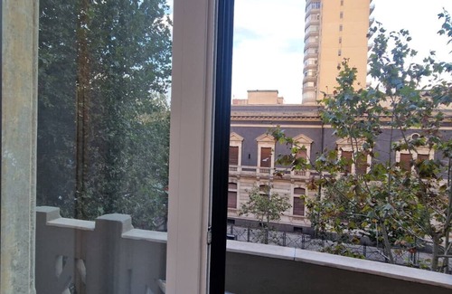 Borgo-Sanzio Apartment | Apartment 'La Finestra Down Town - Fronte' with Balcony, Wi-Fi and Air Conditioning