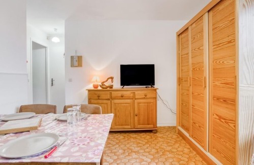 Cabourg Apartment | Apartment La Guillaumière in Cabourg - 4 persons, 1 bedrooms