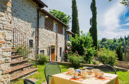 Grassina Apartment | Apartment La Loggia by Interhome