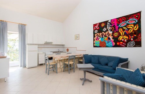 Piane di Collevecchio Apartment | Apartment La Magnolia in Collevecchio - 4 persons, 2 bedrooms