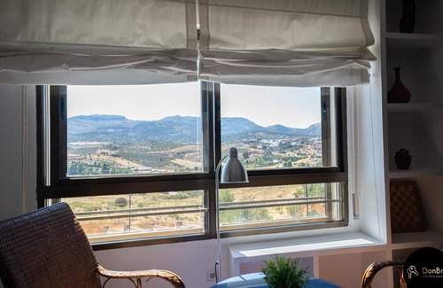 Ronda Apartment | Apartment La Peineta Ronda