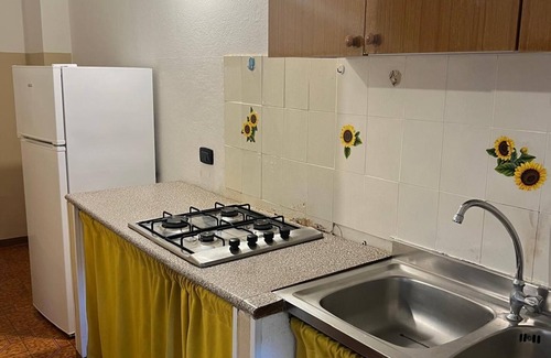 Palmi Apartment | Apartment 'La Quiete - Veranda Piccola 2' with Shared Pool, Wi-Fi and Air Conditioning