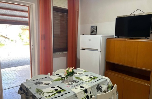 Palmi Apartment | Apartment 'La Quiete - Veranda Grande 1' with Shared Pool, Wi-Fi and Air Conditioning