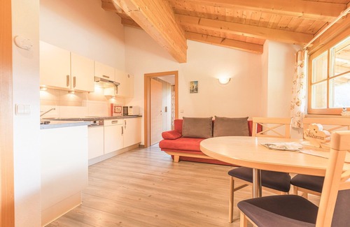 Valle di Casies Apartment | Apartment 'Lärche' with Mountain View, Shared Terrace and Wi-Fi