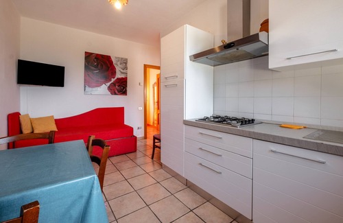 Poggio Murella Apartment | Apartment "Le Case di Titti 3" with Shared Garden & Wi-Fi