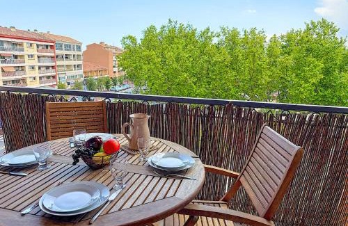 Saint-Aygulf Apartment | Apartment Le Rabelais-1 by Interhome