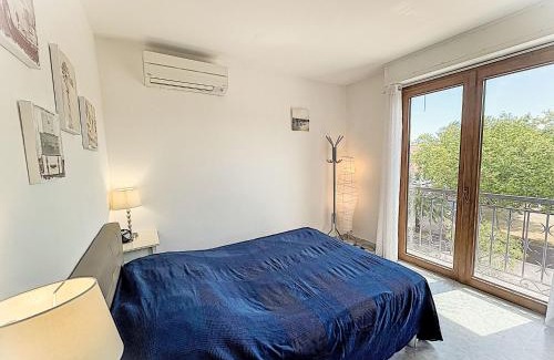 Saint-Aygulf Apartment | Apartment Le Rabelais-1 by Interhome