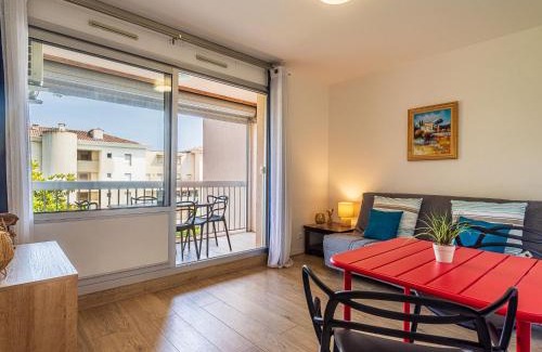 Toulon - Hyeres Apartment | Apartment Le Zodiaque II-3 by Interhome