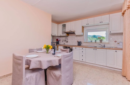 Kneza Apartment | Apartment Leo (54191-A1) - Račišće