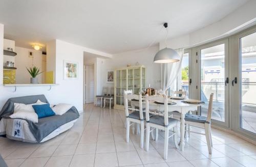 Cap-d'Antibes Apartment | Apartment Les allées du Cap-2 by Interhome