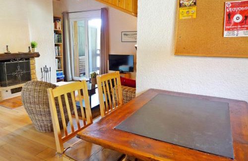 Villars-sur-Ollon Apartment | Apartment Les Bruyères 25 by Interhome