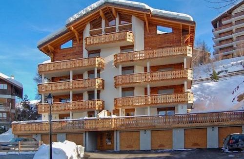 Saint-Pierre-de-Clages Apartment | Apartment Les Cimes Blanches 102 A