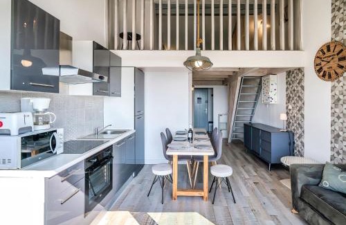 Saint-Pierre-la-Mer Apartment | Apartment Les Eaux Vives 1 & 2-2 by Interhome