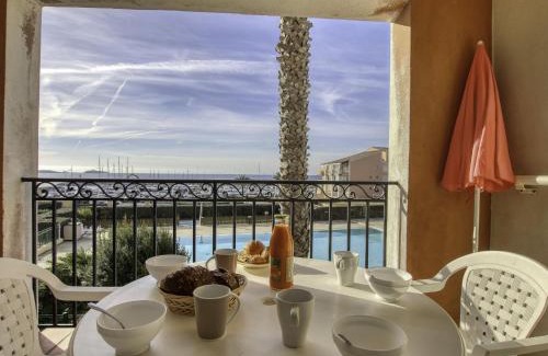 Six-Fours-les-Plages Apartment | Apartment Les Rivages de Coudoulière-2 by Interhome
