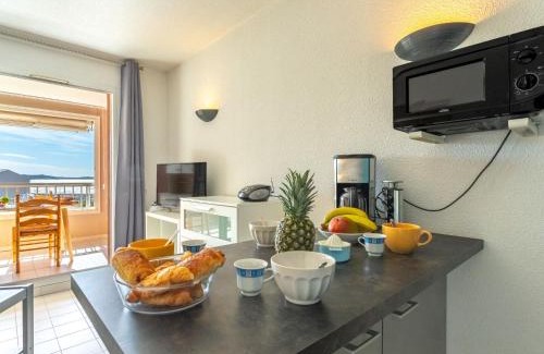 Six-Fours-les-Plages Apartment | Apartment Les Morières-4 by Interhome