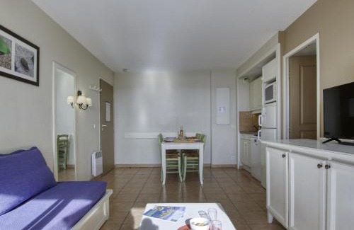 Six-Fours-les-Plages Apartment | Apartment Les Rivages de Coudoulière-27 by Interhome