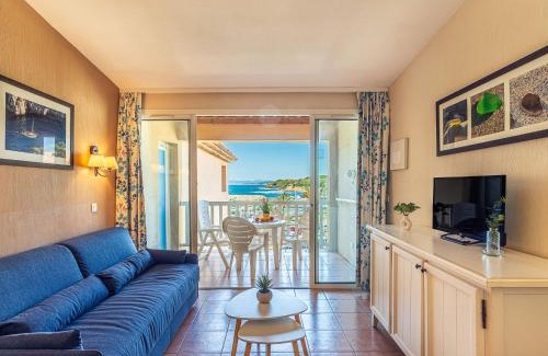 Six-Fours-les-Plages Apartment | Apartment Les Rivages de Coudoulière-9 by Interhome