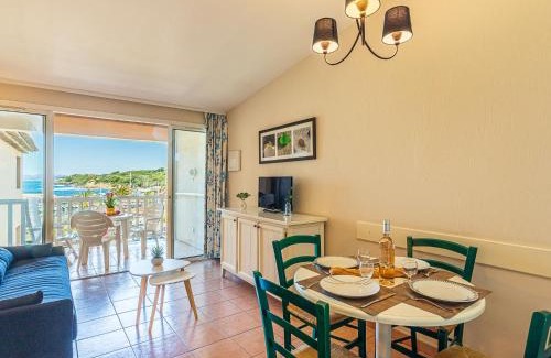 Six-Fours-les-Plages Apartment | Apartment Les Rivages de Coudoulière-9 by Interhome