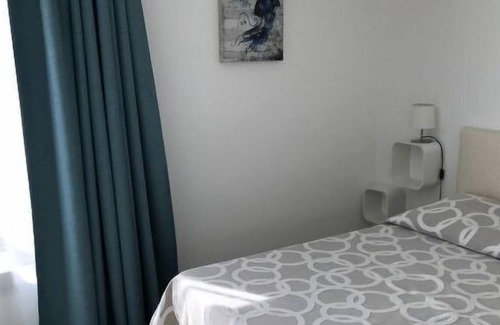 Trevou-Treguignec Apartment | Apartment les terrasses de Trestel in Trévou-Tréguignec - 2 persons, 1 bedrooms