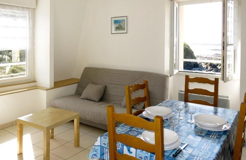 Planguenoual Apartment | Apartment Les Goelands - PGX302 by Interhome