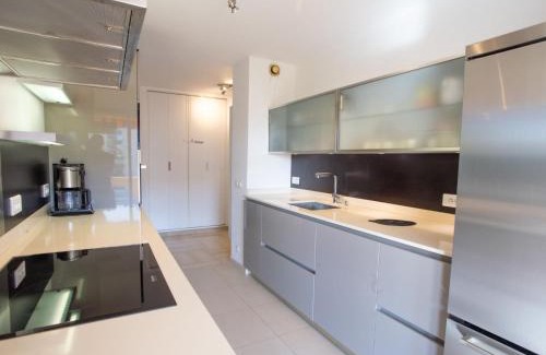 Hyeres City Centre Apartment | Apartment Les Jardins du Luxembourg by Interhome