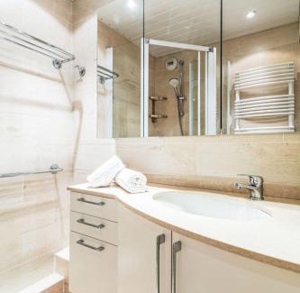 Val Claret Apartment | Apartment Les Tommeuses - Val Claret-37 by Interhome