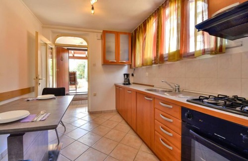 Sarsoni Apartment | Apartment Lidija by Interhome