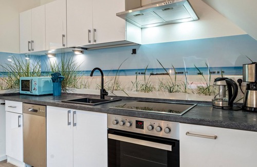 Hohwacht Apartment | Apartment 'Lieblings Meerchen' with Wi-Fi