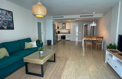 El Morche Apartment | Apartment "Linnéa Duna 2" with Sea View, Shared Pool & Wi-Fi