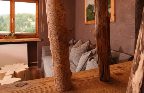 Riezlern Apartment | Apartment / living room / shower, WC, Gipfelstürmer - Landhaus Bromm