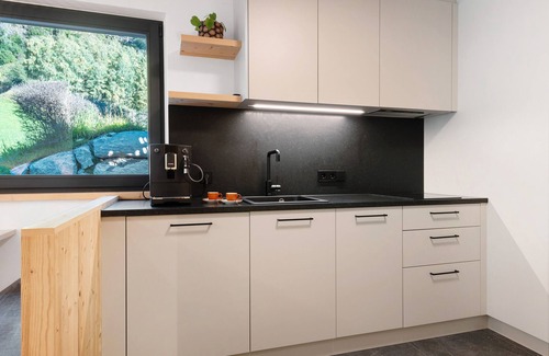 Fleres Apartment | Apartment 'Lodge 2' with Mountain View, Private Terrace and Wi-Fi