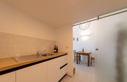 Cefalu Apartment | Apartment 'Loft Marte' with Sea View, Wi-Fi and Air Conditioning