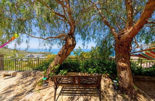 Cefalu Apartment | Apartment 'Loft Marte' with Sea View, Wi-Fi and Air Conditioning