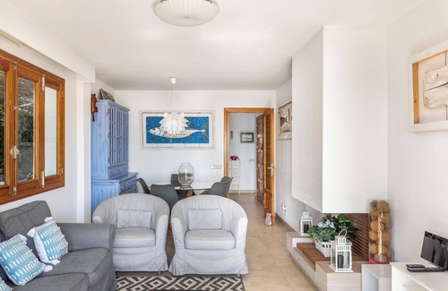 Puerto de Pollensa Apartment | Apartment 'Londres 30' with Sea View, Wi-Fi and Air Conditioning