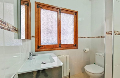 Arnella Apartment | Apartment 'Los Sueños' with Shared Pool, Private Terrace and Wi-Fi