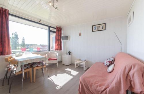 Klemskerke Apartment | Apartment Lotus 310 by Interhome