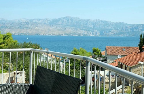 Postira Apartment | Apartment Lozna Residence in Brač/Postira - 6 persons, 2 bedrooms