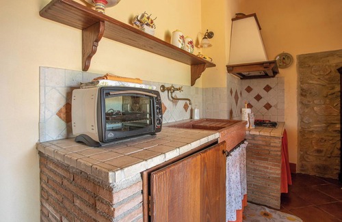 Magliano in Toscana Other | Apartment Melograno with Terrace, Shared Pool & Wi-Fi