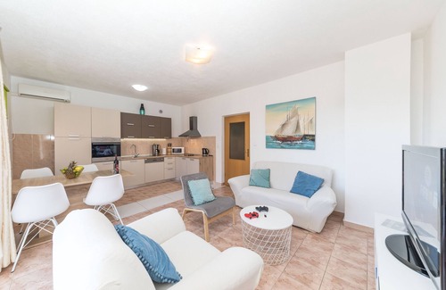 Kastel Stari House | Apartment Magdalena - Private Pooln