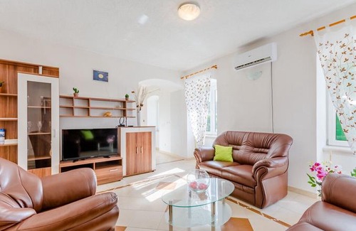 Nerezise Apartment | Apartment Magdalena