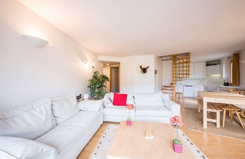 Val-Thorens Apartment | Apartment 'Magnifique Duplex Valthorens' with Wi-Fi