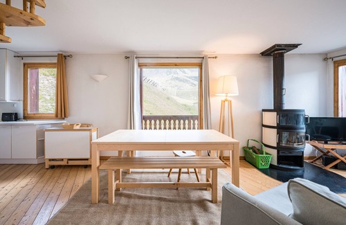 Val-Thorens Apartment | Apartment 'Magnifique Duplex Valthorens' with Wi-Fi
