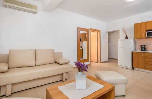 Kampor Apartment | Apartment Mare 8 by Interhome