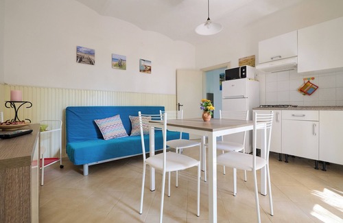Piombino Apartment | Apartment 'Mare Etrusco 9' with Shared Garden and Wi-Fi