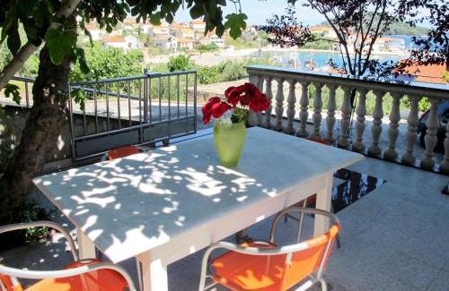 Kali Apartment | Apartment Marija by Interhome