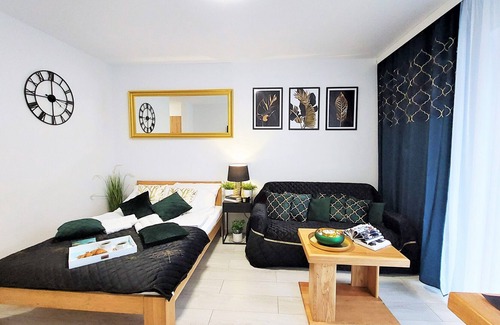 Swinoujscie Apartment | Apartment MARIW overlooking the park