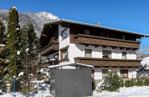 Pfunds Apartment | Apartment Martina-2 by Interhome