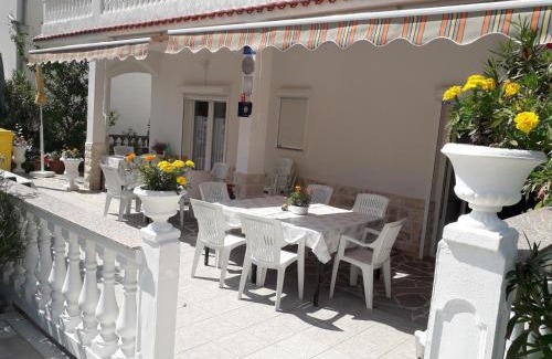 Palit Apartment | Apartment Metka, excellent location close to Rab